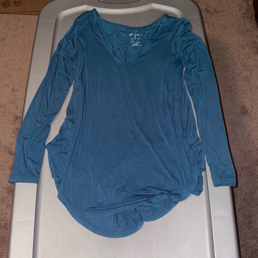 Women’s American eagle shirt